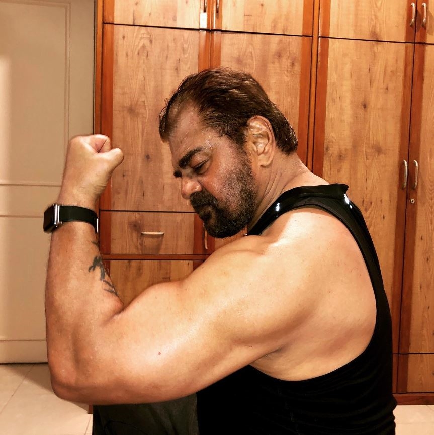 Sharat Saxena Biceps