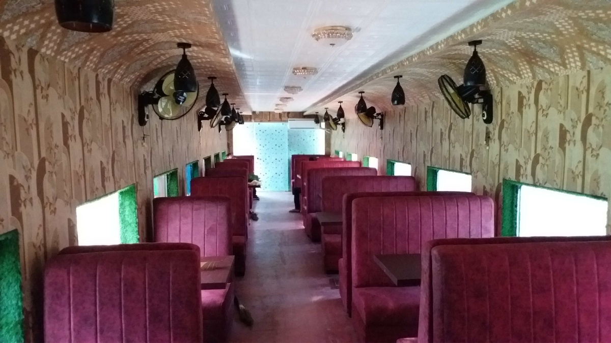 Rail Coach Restaurant at Banaras Railway Station