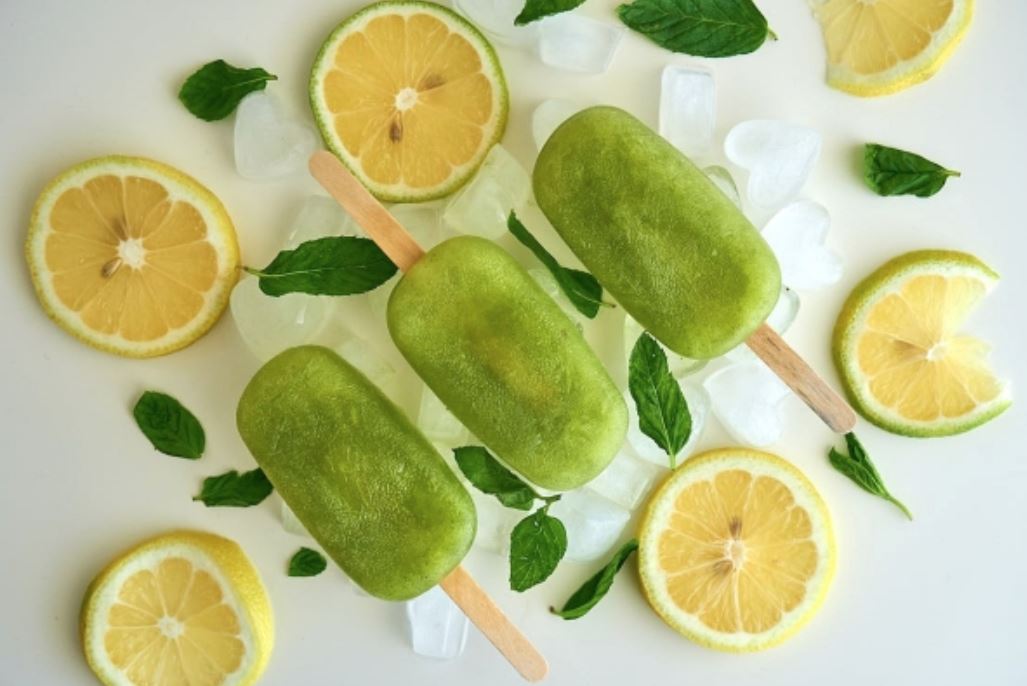 Lemon and Kiwi Popsicle