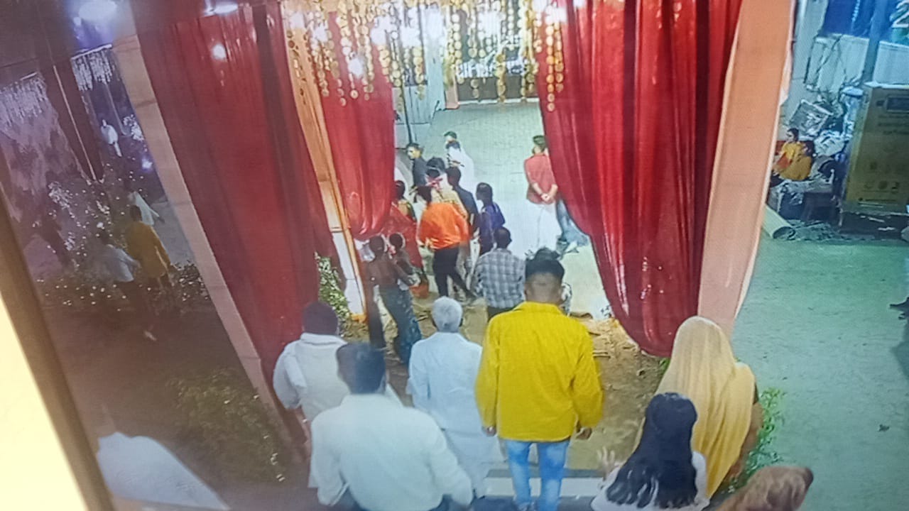 Bride Breaks Marriage In UP Varanasi