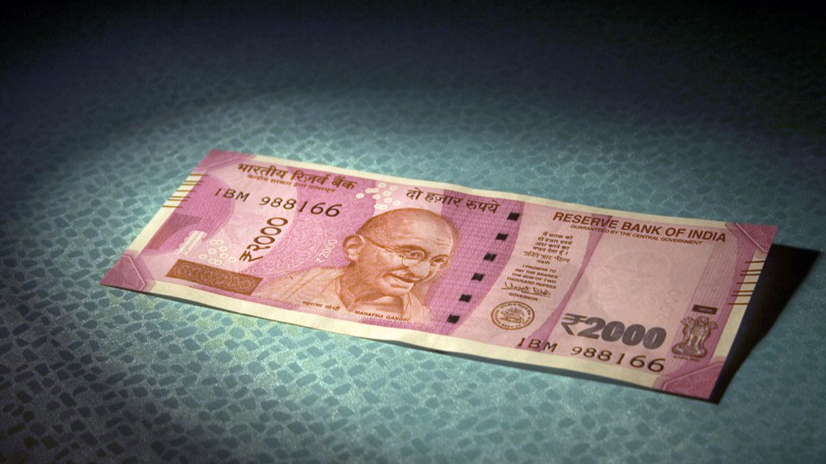 RBI To Withdraw Rs 2000 Notes