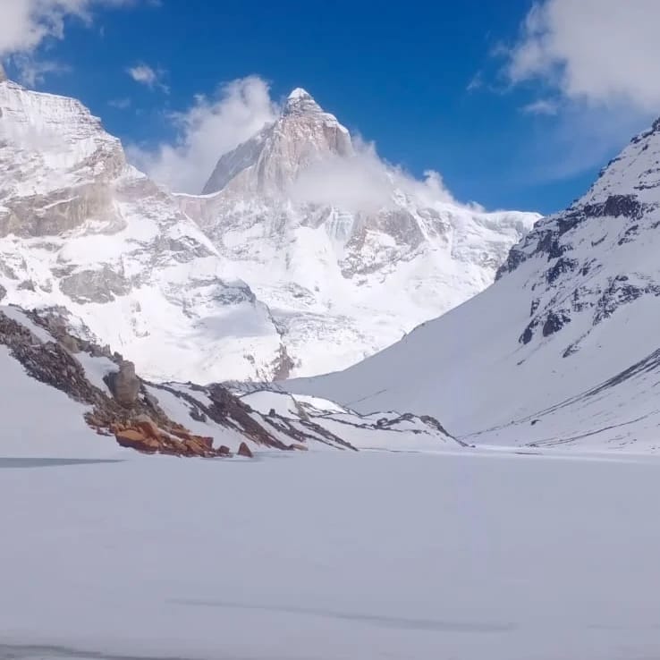 Kedartal Frozen in Uttarkashi