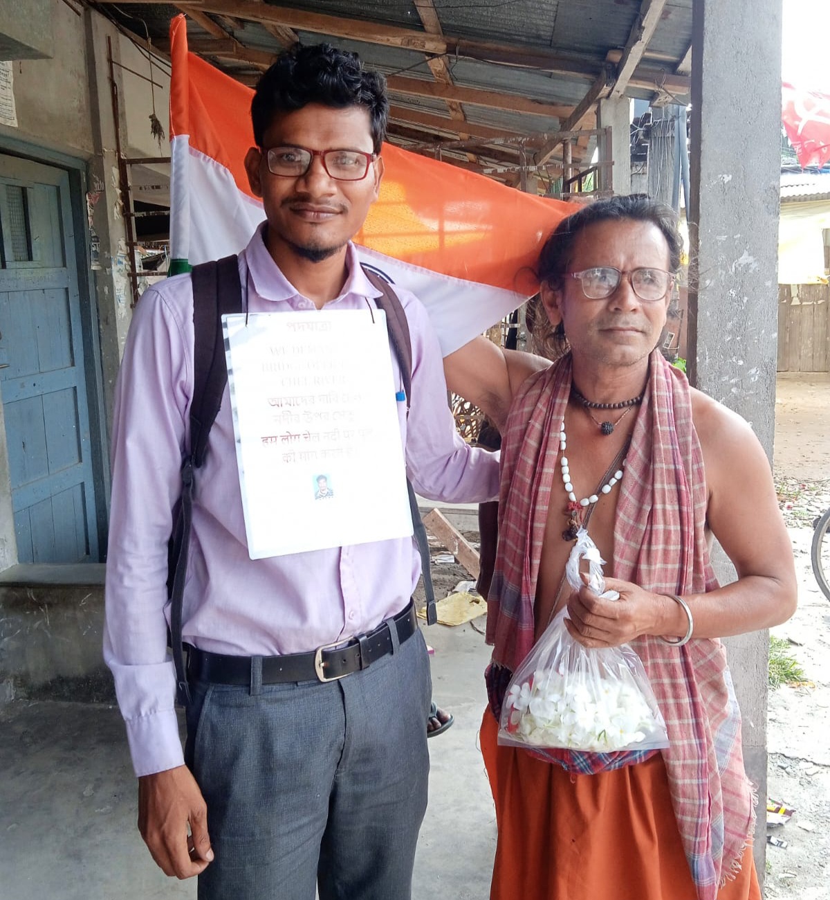 Man walks 250 km to reach state secretariat in North Bengal demanding a bridge over Chel river