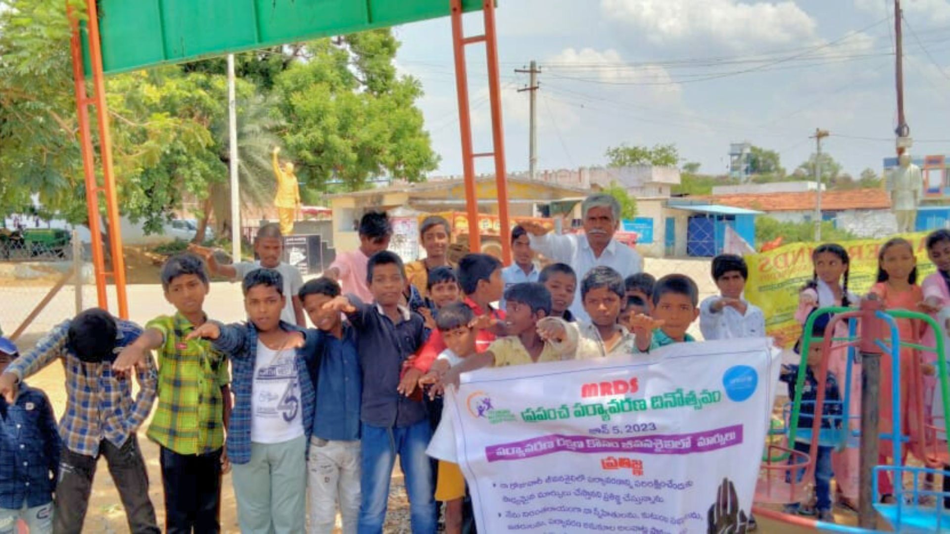 On the World Environment Day, adolescents and youth across the three states of Telangana, Andhra Pradesh and Karnataka took the Mission LiFE oath physically and online, to take positive action supporting climate action to preserve the environment.