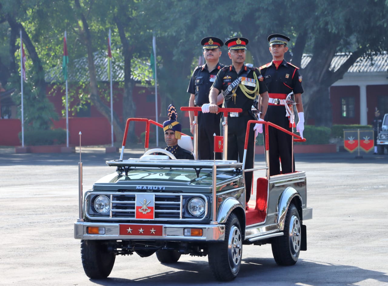 commandant parade