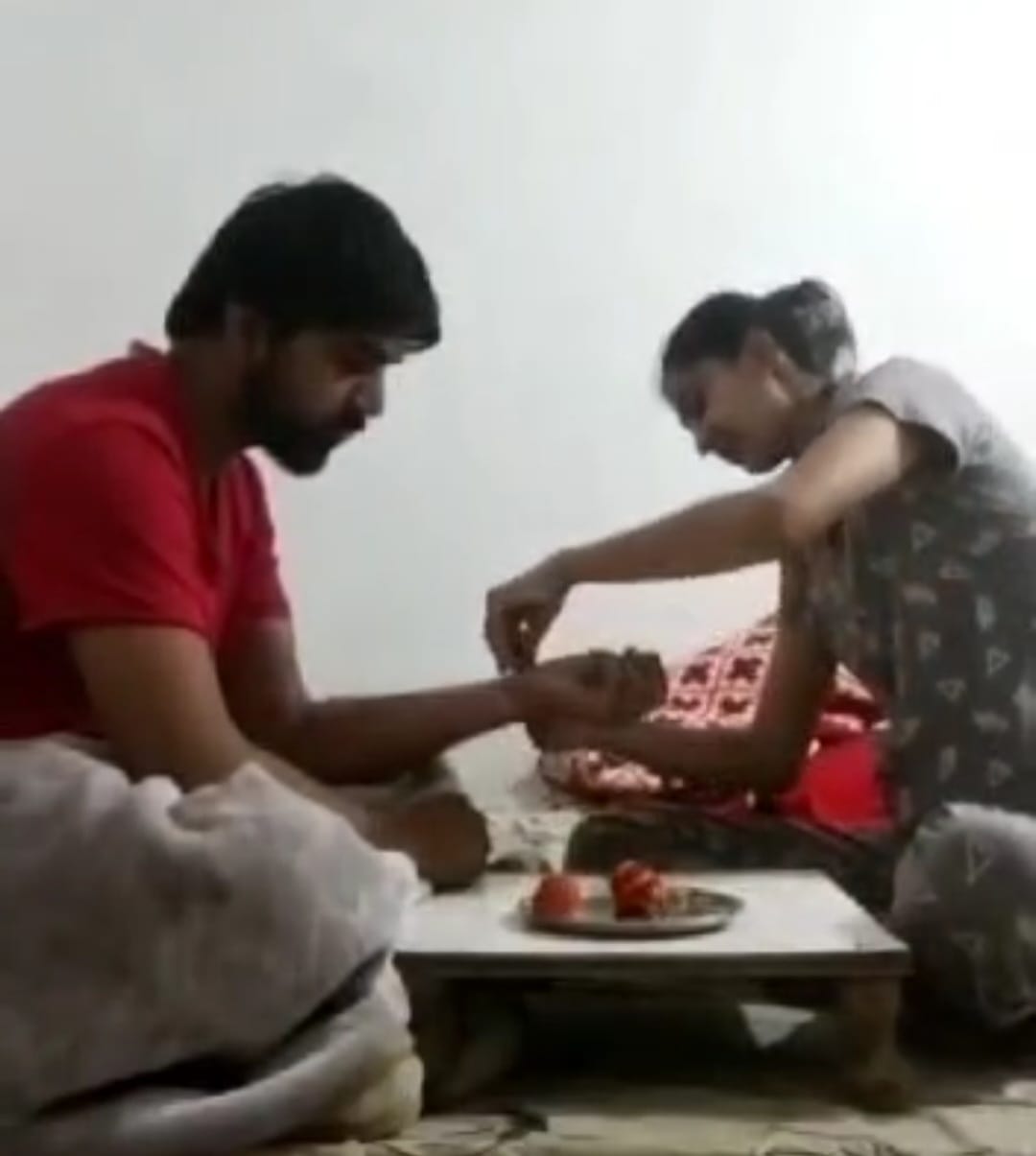 kanker woman ties rakhi to husband