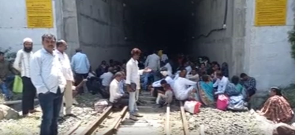 A huge rock fell on train tracks