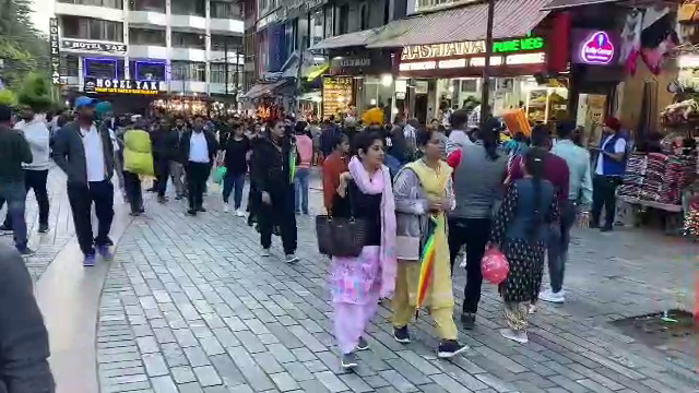 Tourist Season in Manali.