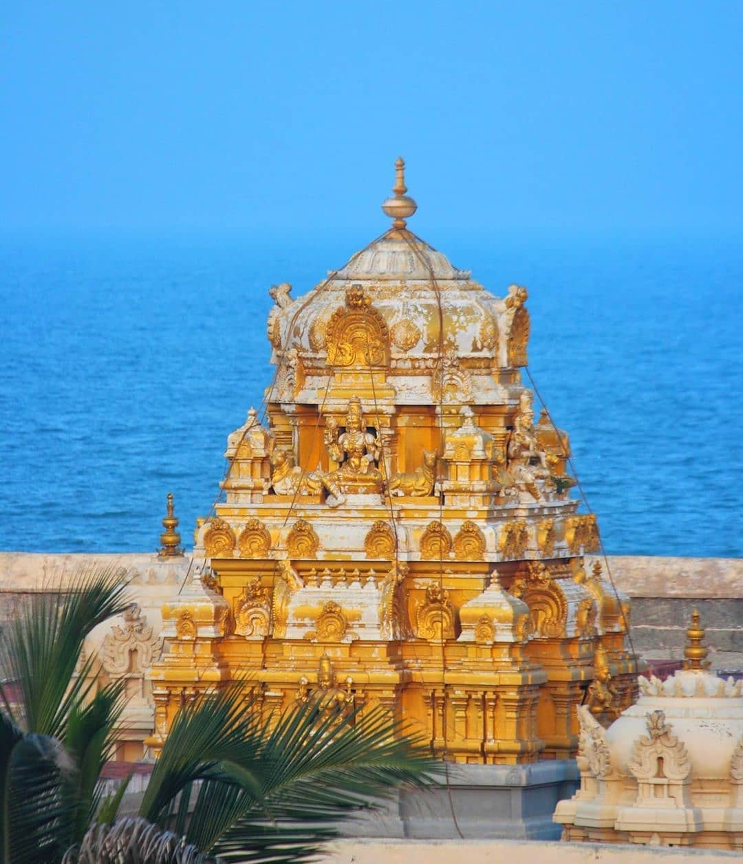 these are five sea side temples of India for summer vacations