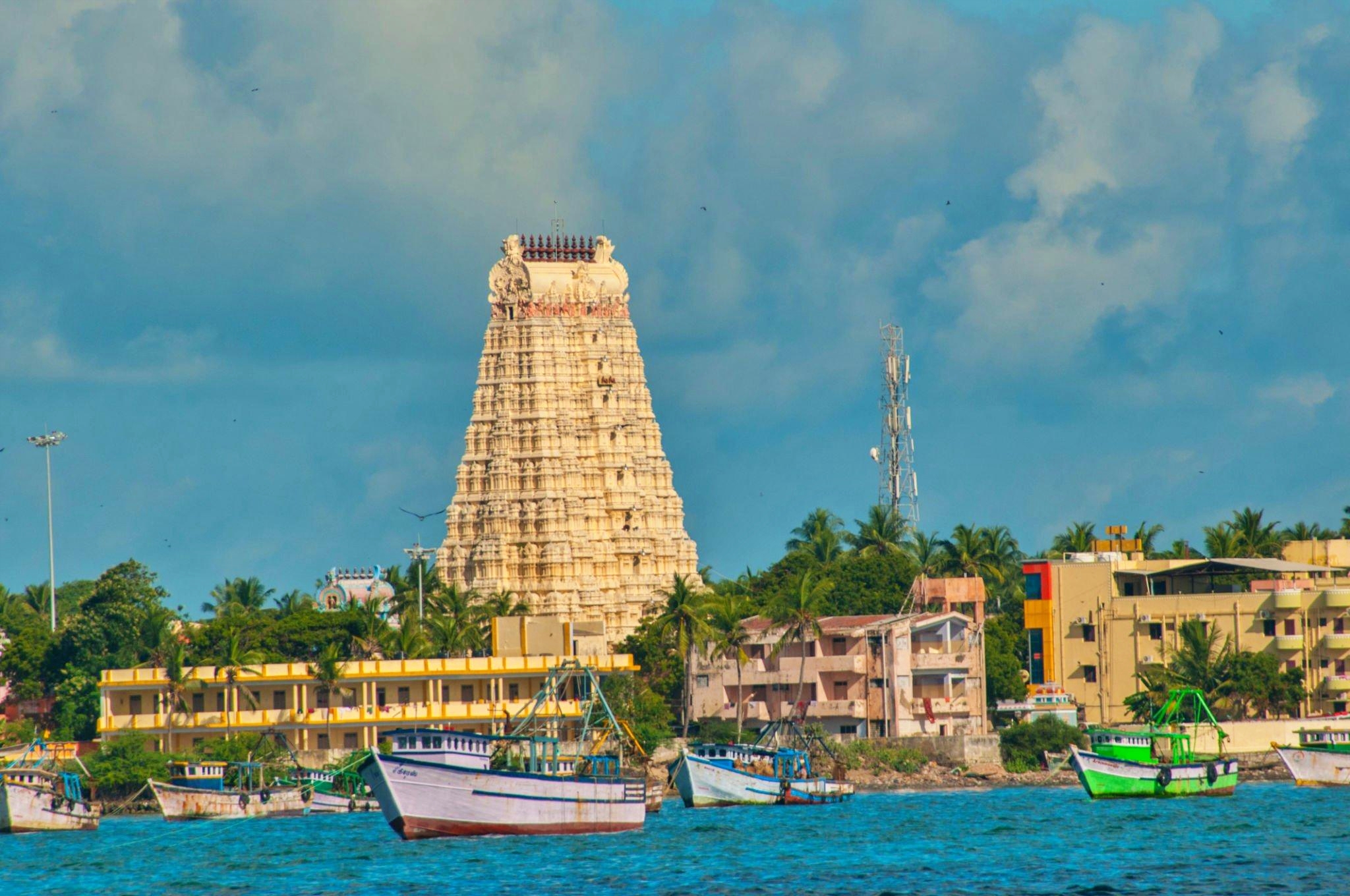 these are five sea side temples of India for summer vacations