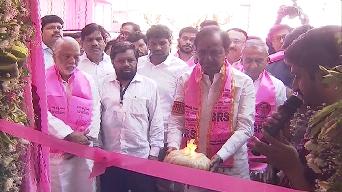 CM KCR