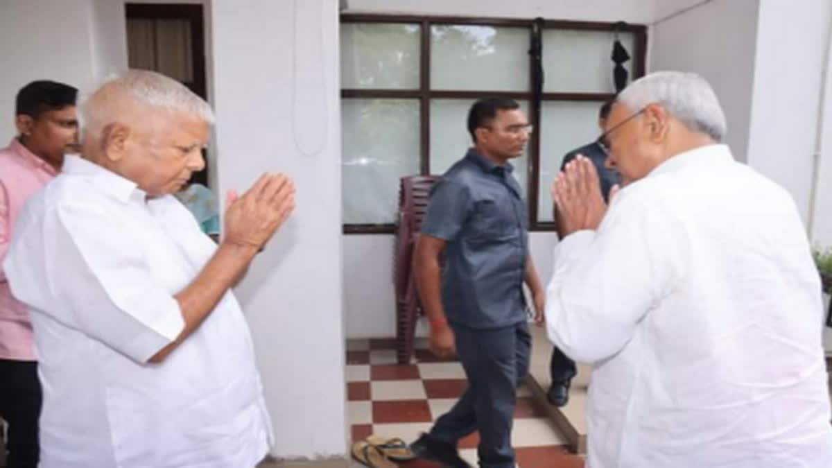 Lalu Yadav meet to CM Nitish