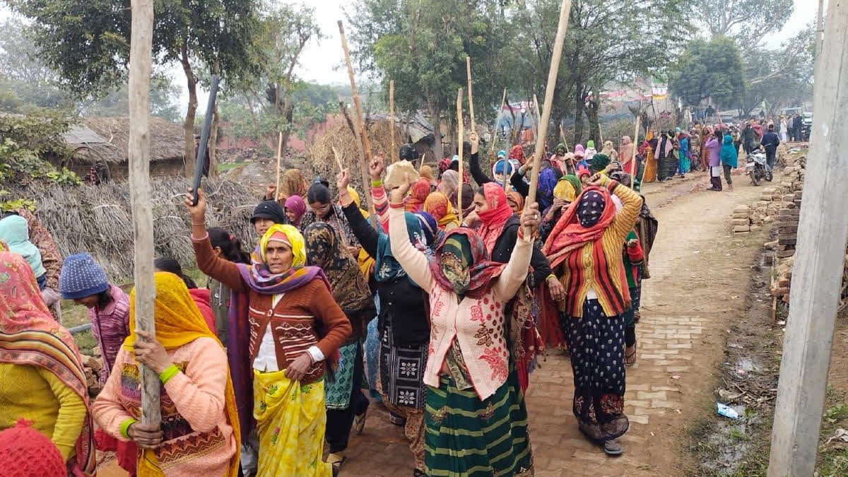 women join reservation agitation