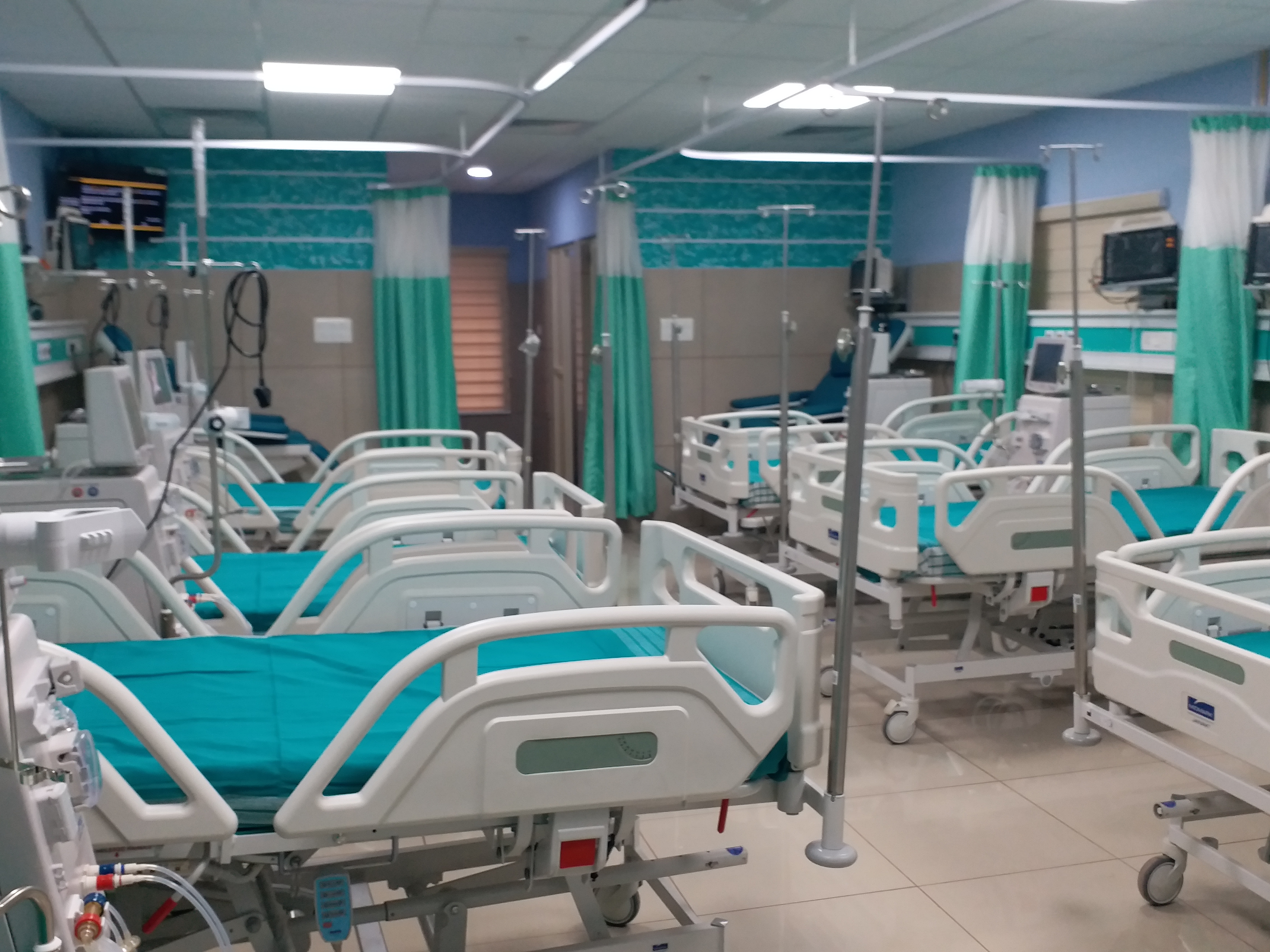 Largest dialysis center now at Ernakulam General Hospital