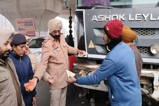 Reflectors installed on vehicles in Ludhiana in view of National Road Safety Month