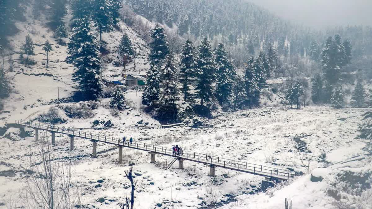 Dry Spell To Continue In Kashmir Plains, Higher Reaches To Received Light Snowfall