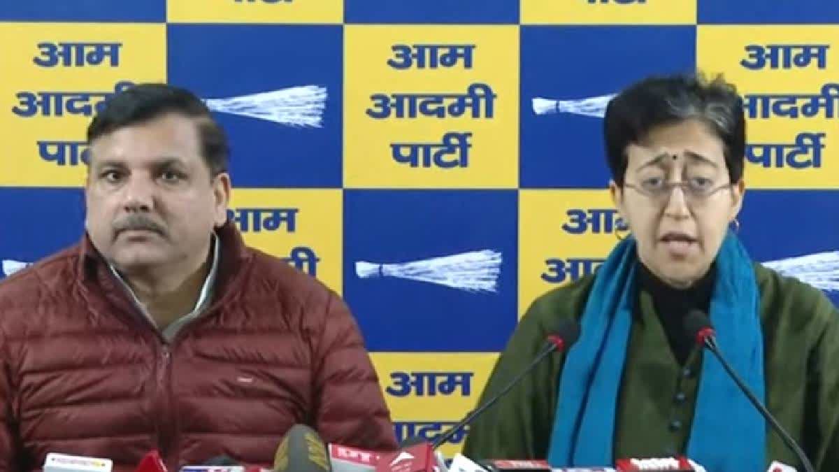 AAP Leaders Accuse BJP Of 'Attacking' Arvind Kejriwal's Car, Demand EC Action