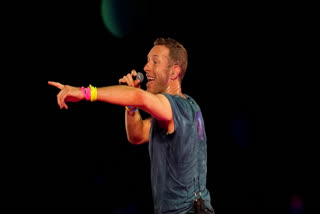 Coldplay's Chris Martin excited the fans with a special shoutout to India pacer Jasprit Bumrah during the concert in Mumbai on Saturday, January 18.