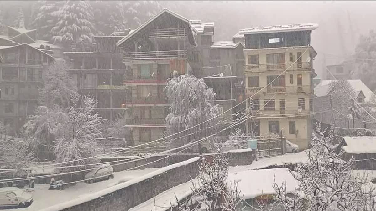 लाहौल घाटी में भारी बर्फबारी को लेकर अलर्ट