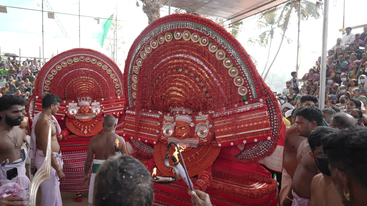 PUTHUKKAI BHAGAVATHI TEMPLE  KASARAGOD THEYYAM  മുച്ചിലോട്ട് ഭഗവതി തെയ്യം  കാസര്‍കോട് തെയ്യം