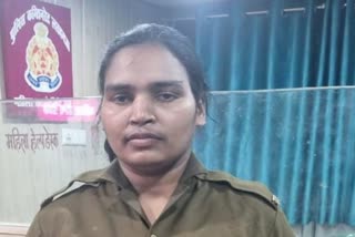 पुलिस ने युवती को गिरफ्तार कर जेल भेज दिया है.