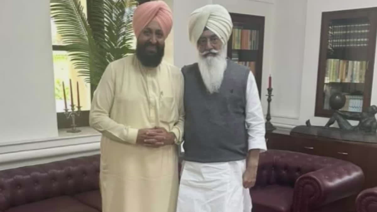 Pratap Bajwa met Dera Beas chief Gurinder Singh Dhillon