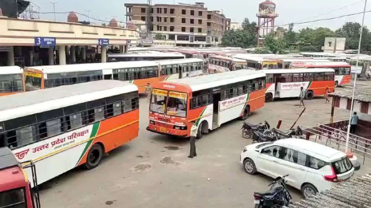 Special preparation of Varanasi Roadways for Holi