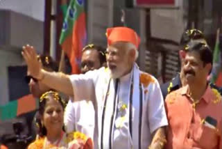 Prime Minister Narendra Modi held a roadshow in Palakkad in Kerala on Tuesday as part of the BJP's election campaign for the upcoming Lok Sabha elections.