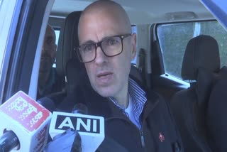 Etv BharatOmar Abdullah questions govt over non-conduct of JK assembly elections together with Lok sabha elections