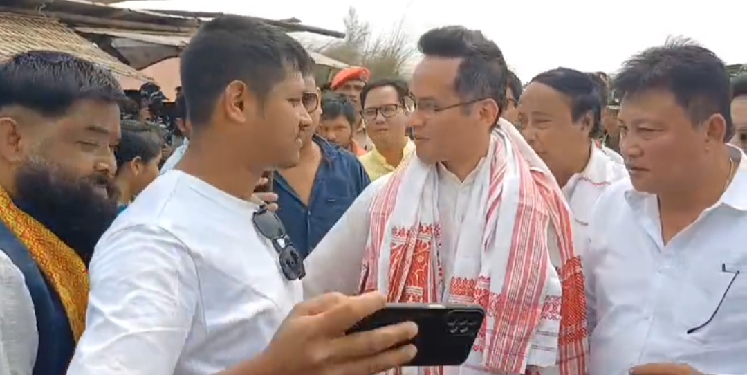 congress candidate gaurav gogoi starts election campaigning in majuli