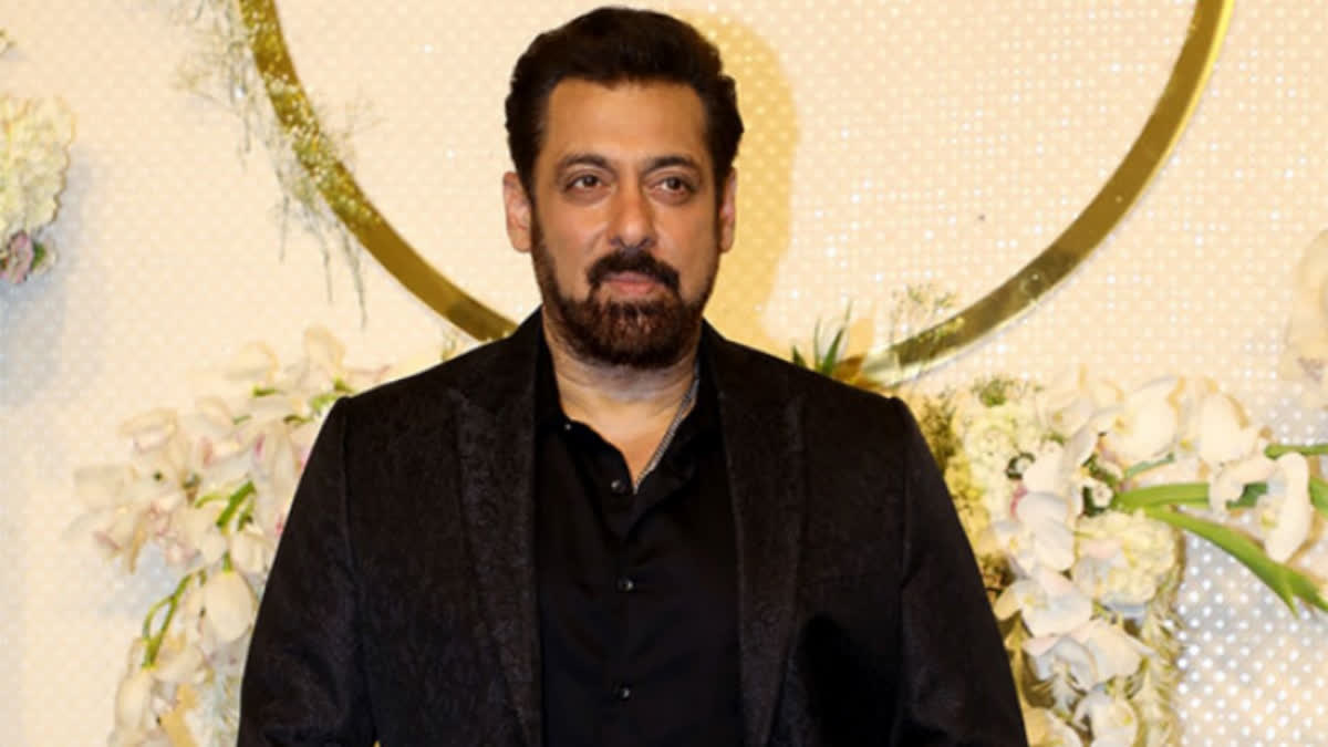 WATCH: Salman Khan Heads to Dubai with Tight Security Following Shooting outside Mumbai Residence