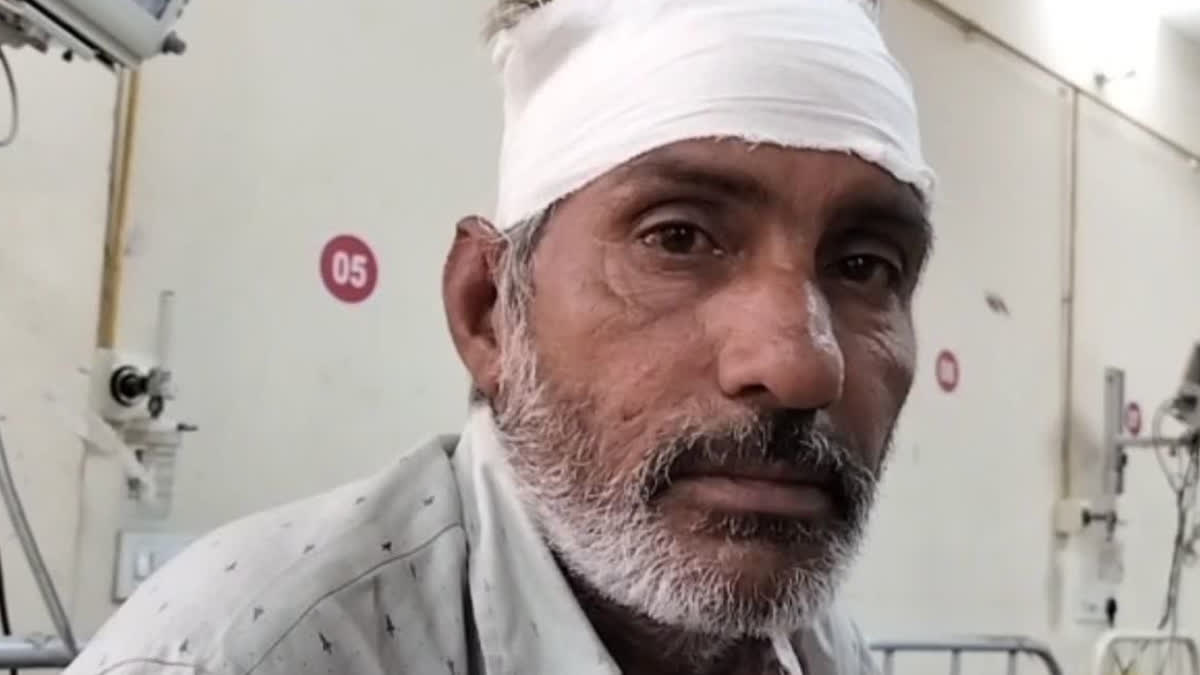 Stopping bogus voting in Churu cost the polling agent a lot, breaks his head