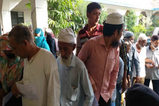 گیا: علمائے کرام کی مساجد سے اپیل، جمعہ کی نماز کے بعد سیدھے پہنچے پولنگ بوتھ