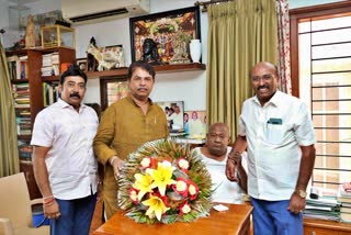R Ashoka wished to H D Deve Gowda on his birthday