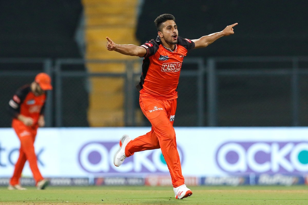 IPL 20th Over Maiden: ಐಪಿಎಲ್ ಇತಿಹಾಸದಲ್ಲಿ ಕೇವಲ ನಾಲ್ವರು ಬೌಲರ್ಗಳು ಮಾತ್ರ ಕೊನೆಯ ಓವರ್ ಮೇಡನ್ ಬೌಲಿಂಗ್ ಮಾಡಿ ದಾಖಲೆ ಬರೆದಿದ್ದಾರೆ.