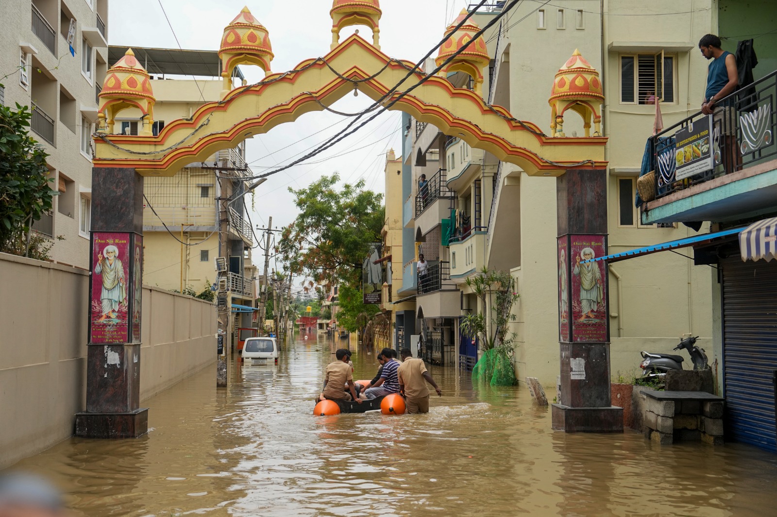Heavy Rains Flooded In Bengaluru