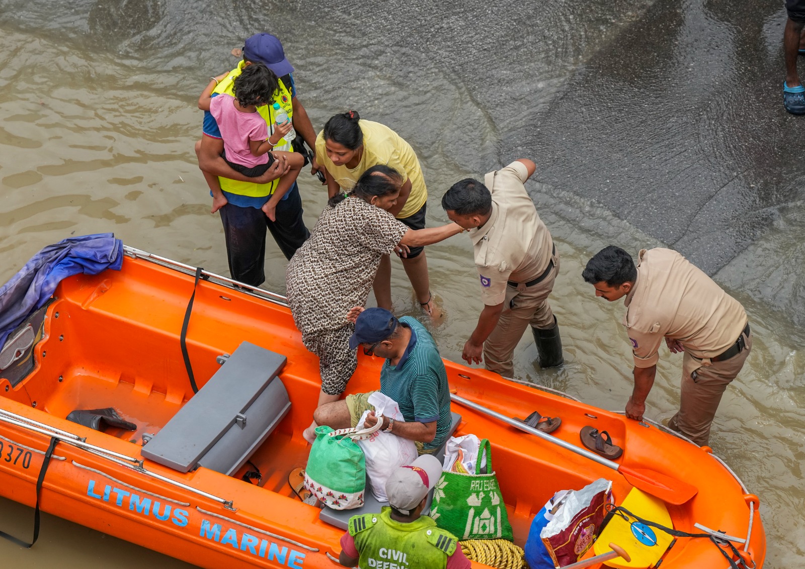Heavy Rains Flooded In Bengaluru
