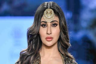 Mouni Roy