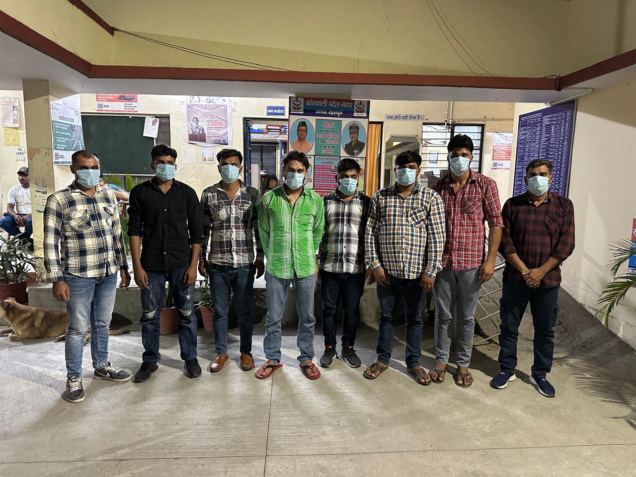 नवोदय विद्यालय समिति की परीक्षा में ब्लूटूथ से नकल कर रहे 17 अभ्यर्थी गिरफ्तार, दूसरे की जगह परीक्षा दे रहा एक ‘मुन्नाभाई’ भी गिरफ्तार