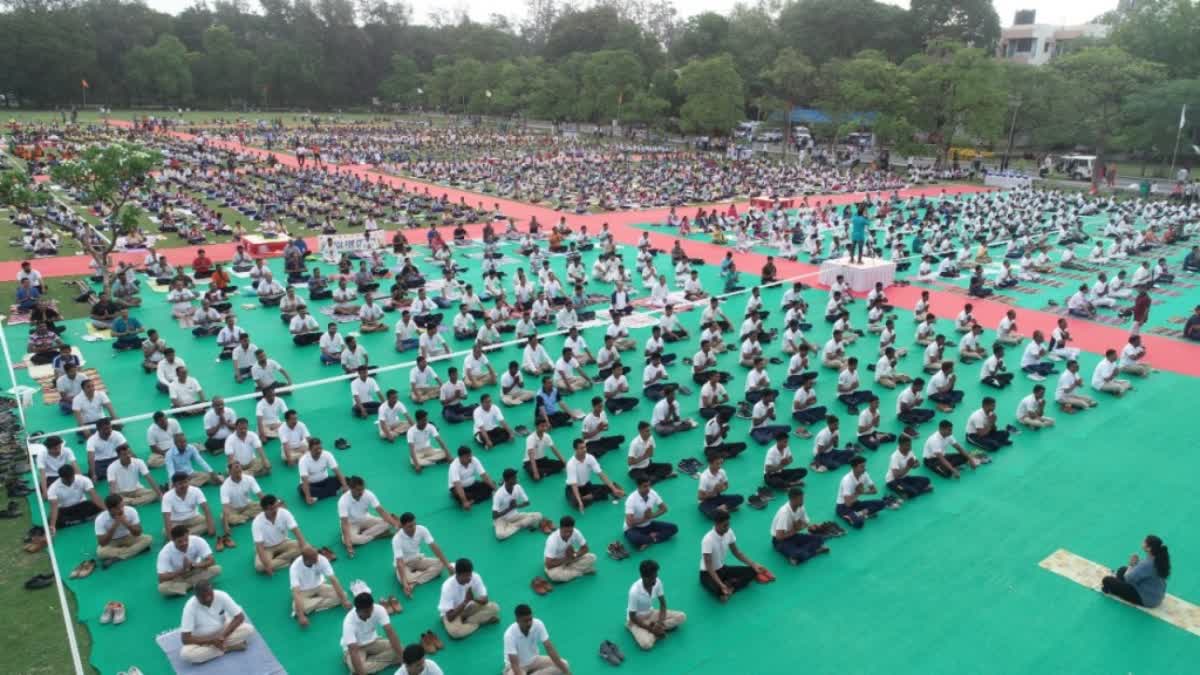 International Yoga Day 2023 : આંતરરાષ્ટ્રીય યોગદિનની ઉજવણીમાં સુરતની જનતા વર્લ્ડ રેકોર્ડ બનાવશે