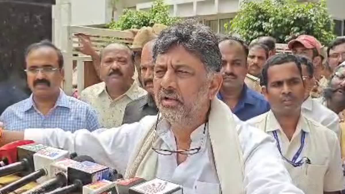 dcm-d-k-shivakumar-slams-r-ashok-and-central-govt