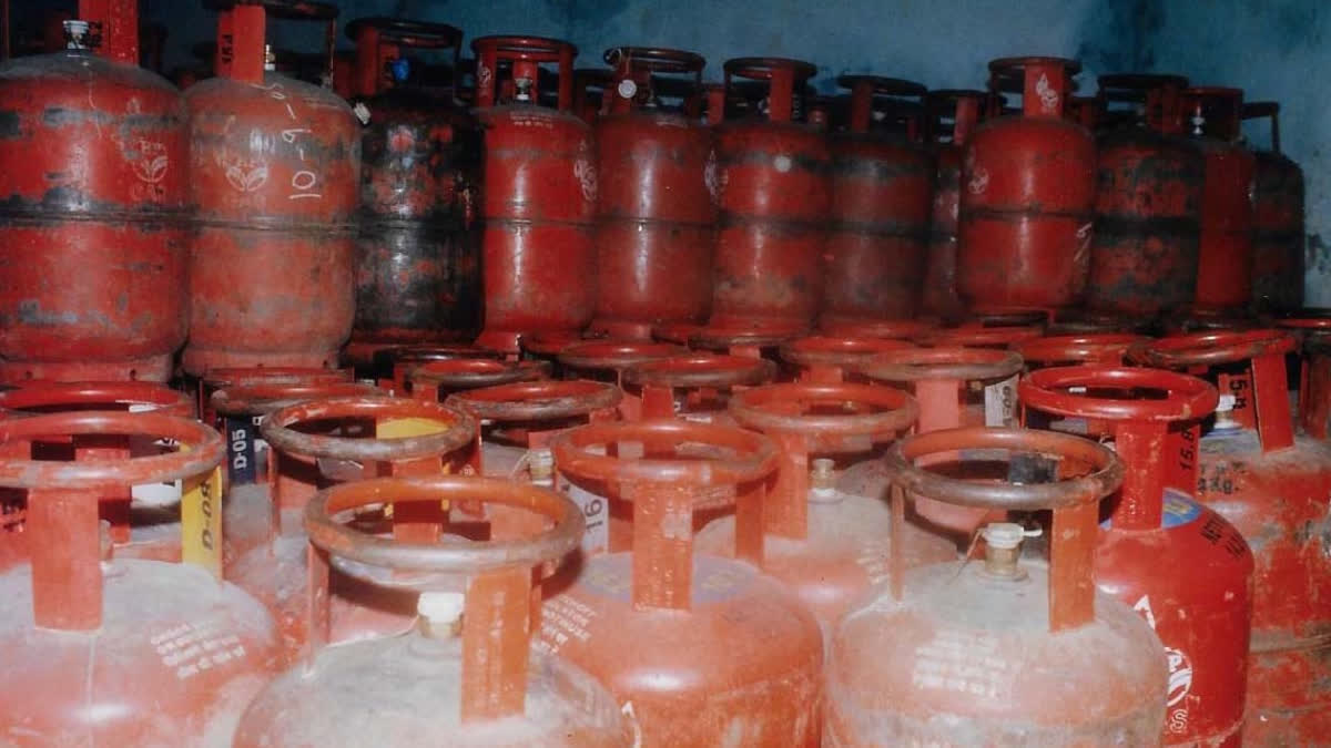 Gas cylinder