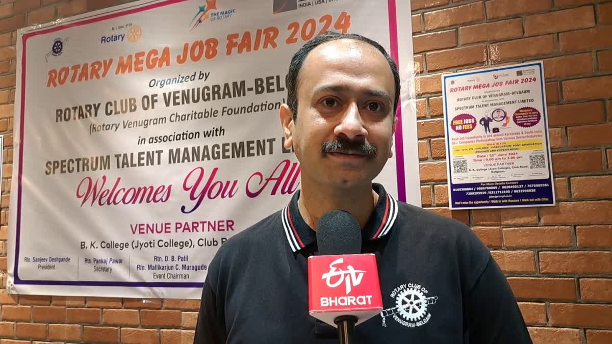 Club President Sanjiva Deshpande