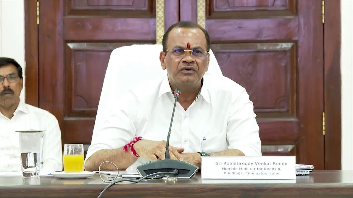 Minister Komatireddy review on RRR