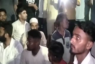 Locals protest after youth Beaten to Death Over Suspicion of Theft in Uttar Pradesh