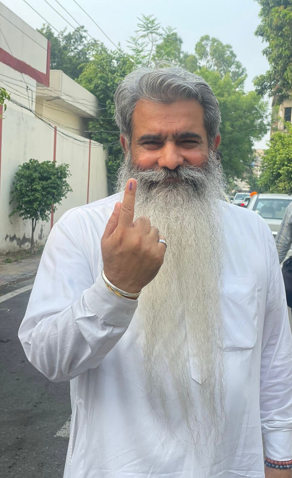 ਭਾਰਤ ਭੂਸ਼ਣ ਆਸ਼ੂ