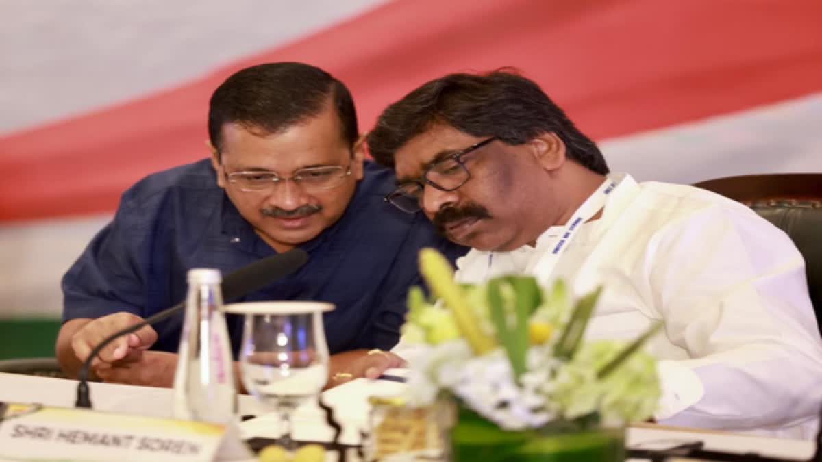 Hemant Soren and Arvind Kejriwal