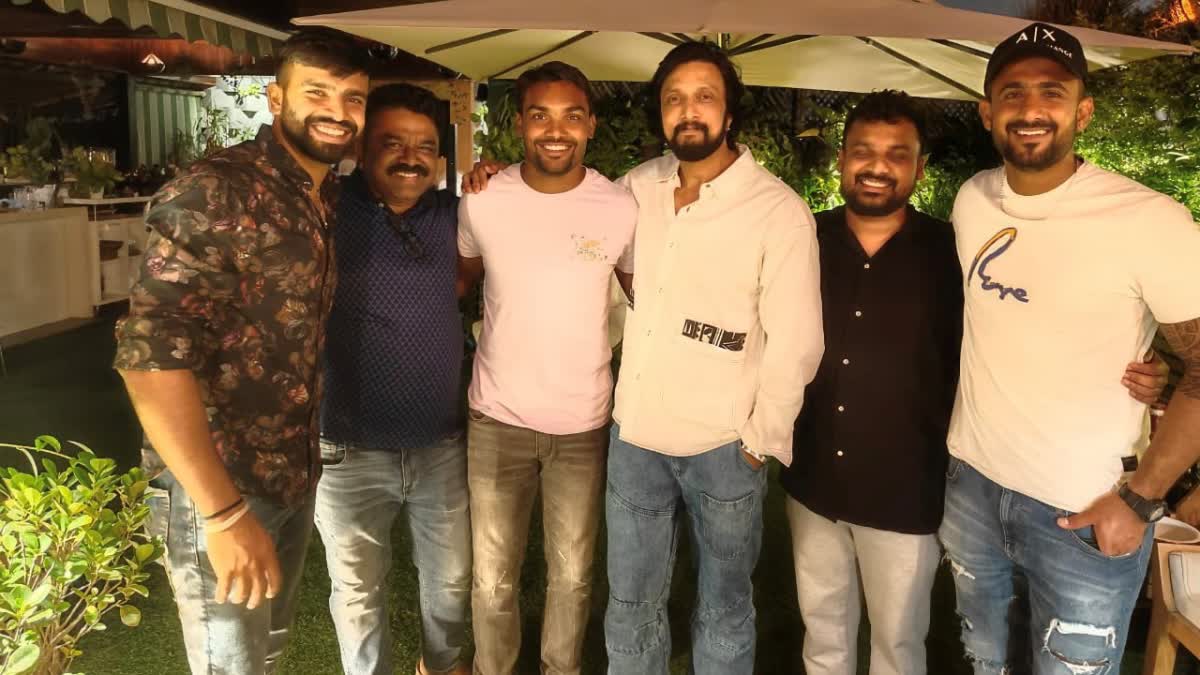 Rajasthan Royals players meet Kiccha Sudeep