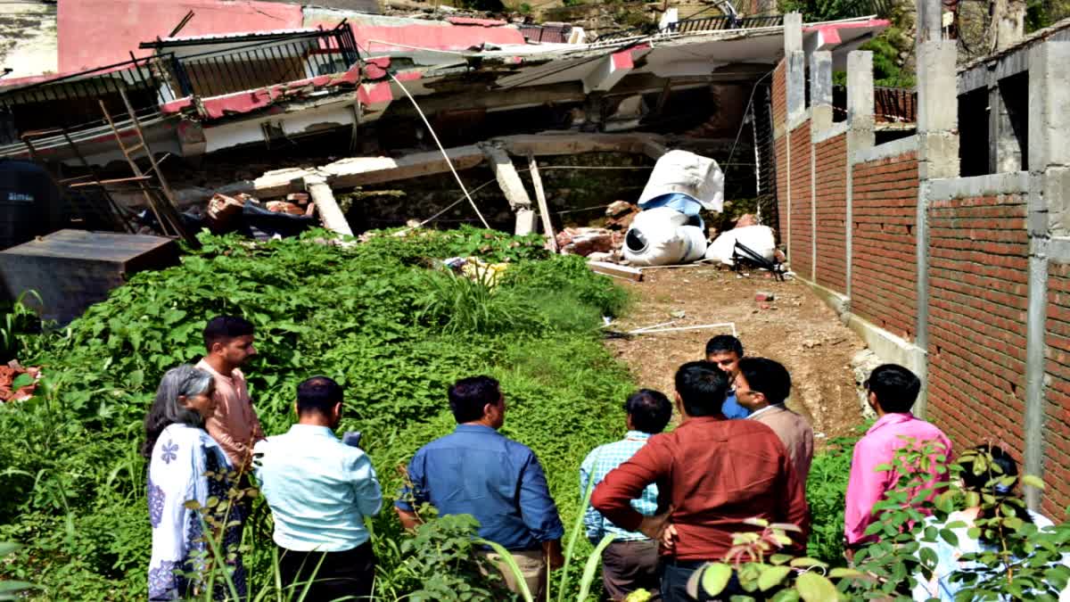 Central Survey Team Visit Solan For Disaster damage.