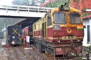 all trains between kalka shimla suspended